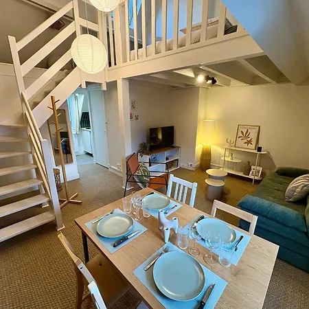 De Charme 4 Pers Stationnement Gratuit Appartamento Arras