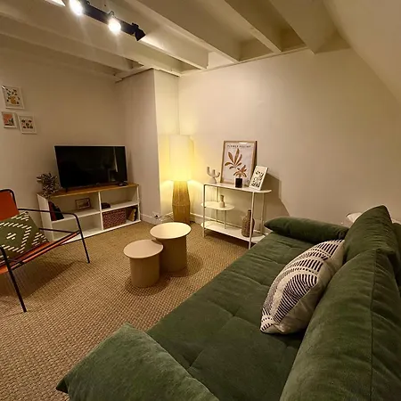 De Charme 4 Pers Stationnement Gratuit Appartamento Arras