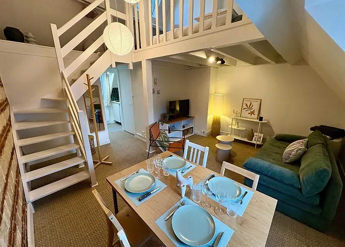 Duplex De Charme 4 Pers Stationnement Gratuit Appartement Arras